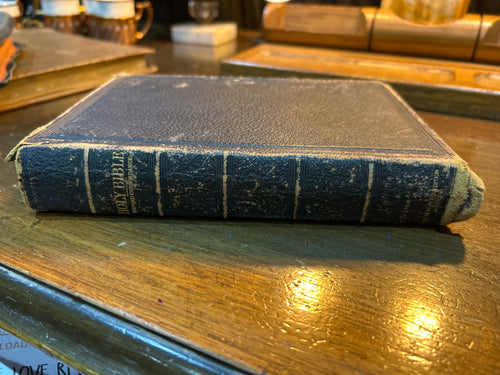 The Holy Bible S.S. Teacher’s Edition