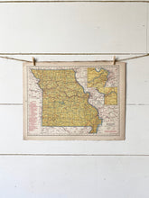 Load image into Gallery viewer, Mississippi/Missouri Vintage Map