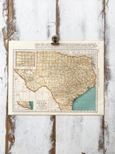 Load image into Gallery viewer, Texas / South Dakota Vintage Map